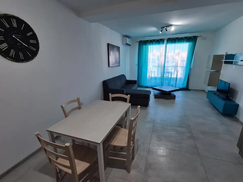 St Julians Bay Sea Front Apartments San Ġiljan